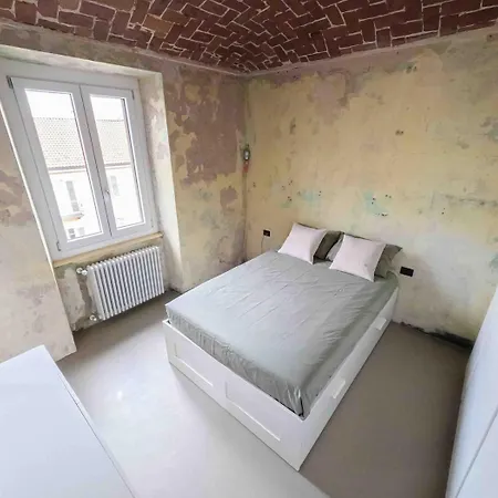Unconventional Apartment *